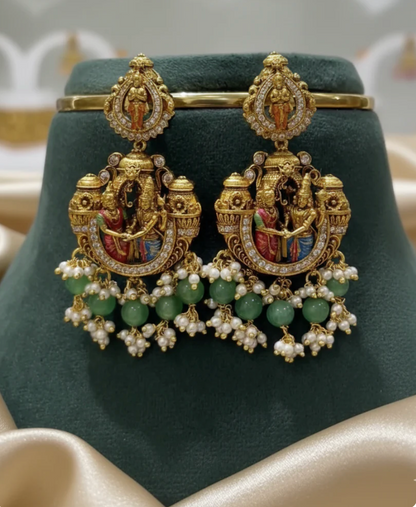 Handpainted Necklace Set.
